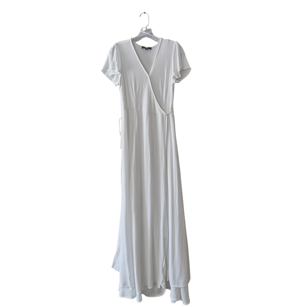 ​Lulus Maxi Dress Women M White Boho Wedding Shower Flutter Sleeve Wrap Textured